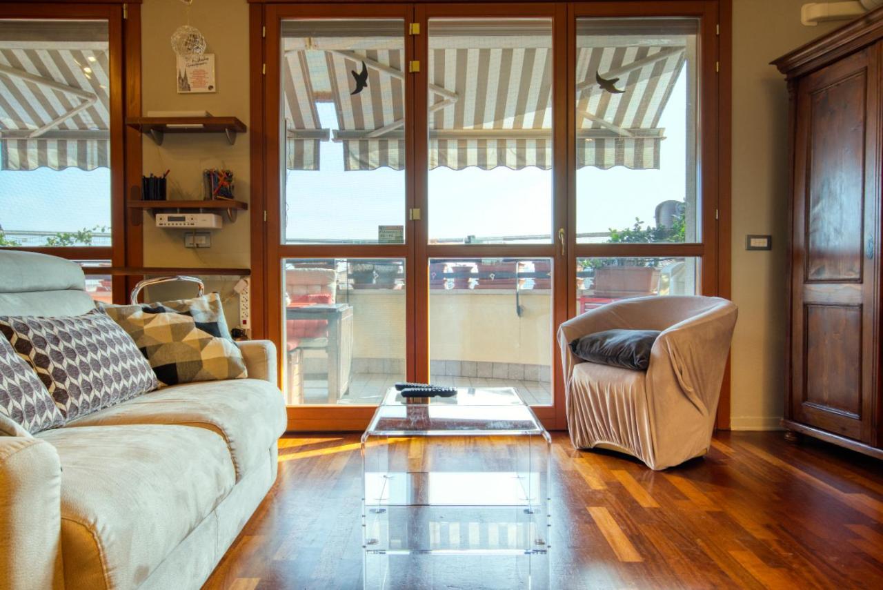 Caseospitali - Casa Di Bibi, Colorato Ed Elegante Bilocale Vicino Al Naviglio Martesana Per 4 Vimodrone Zewnętrze zdjęcie